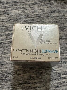 Vichy Night Anti-Wrinkle Lifting Cream - Silver Box